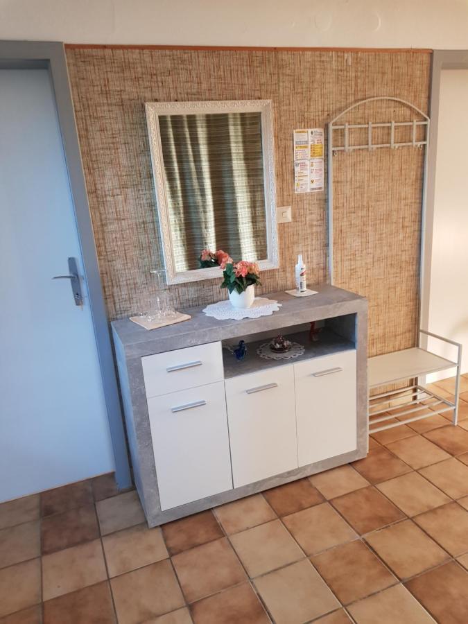 Obstbau Und Gaestezimmer Stani Kitzeck im Sausal Exterior foto
