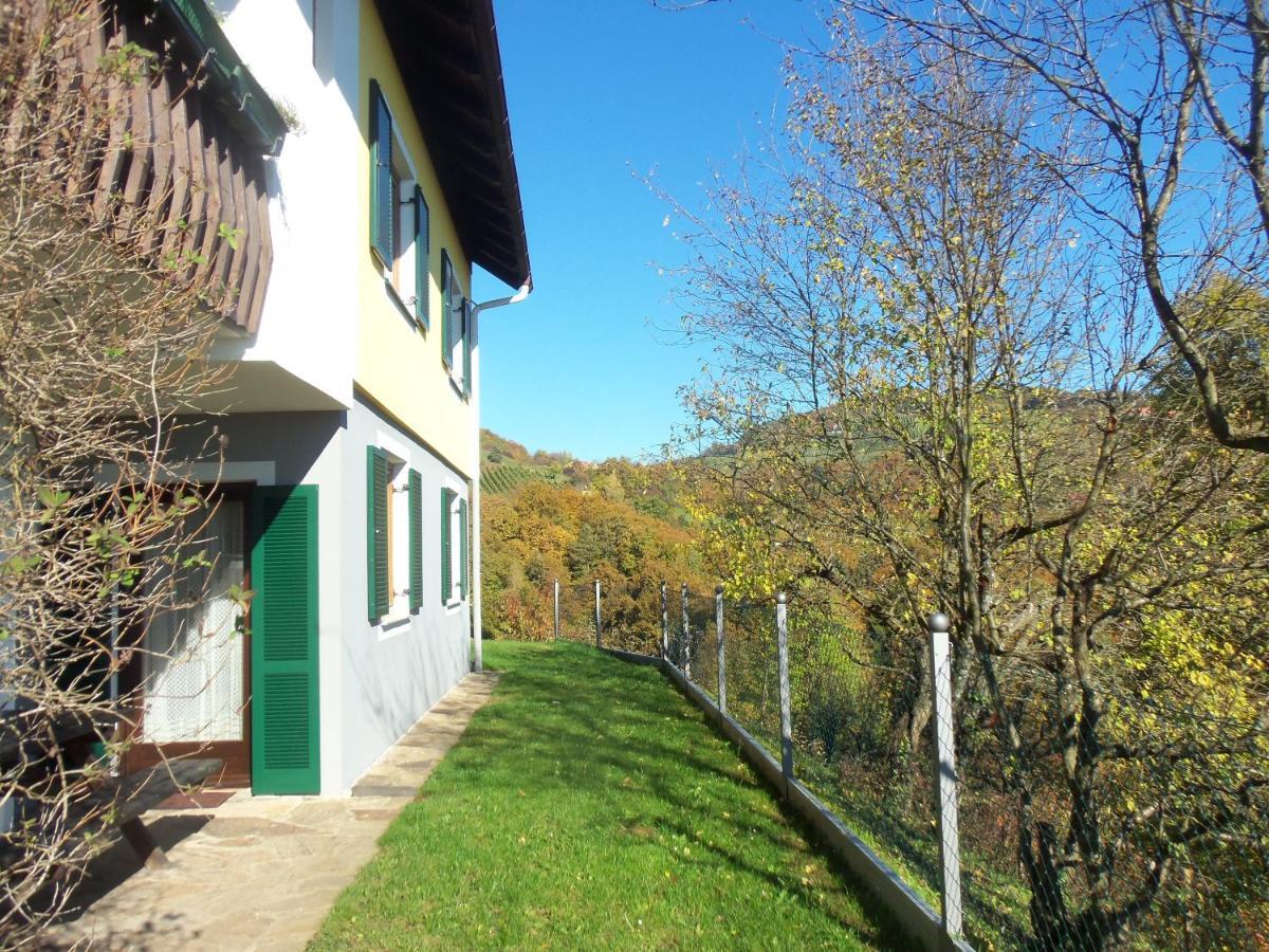 Obstbau Und Gaestezimmer Stani Kitzeck im Sausal Exterior foto