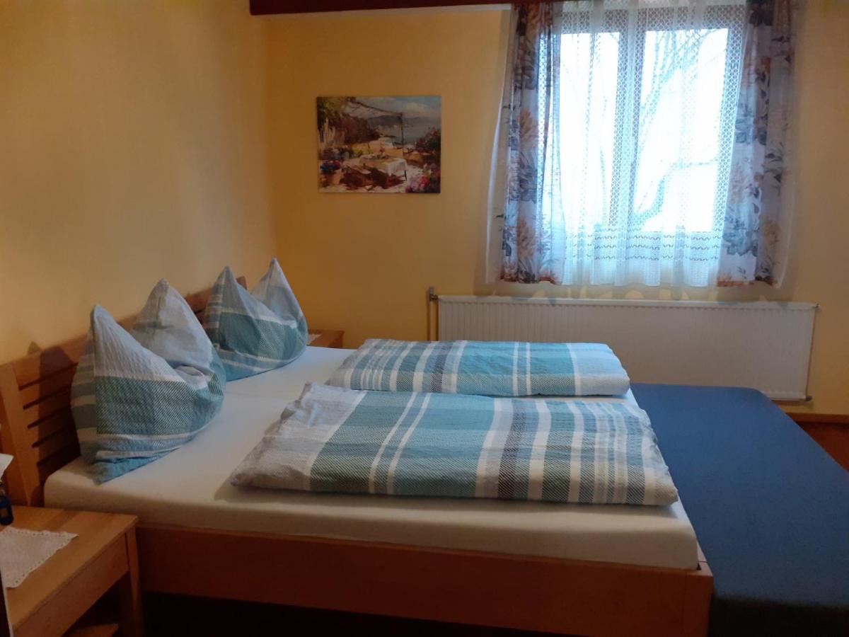 Obstbau Und Gaestezimmer Stani Kitzeck im Sausal Exterior foto