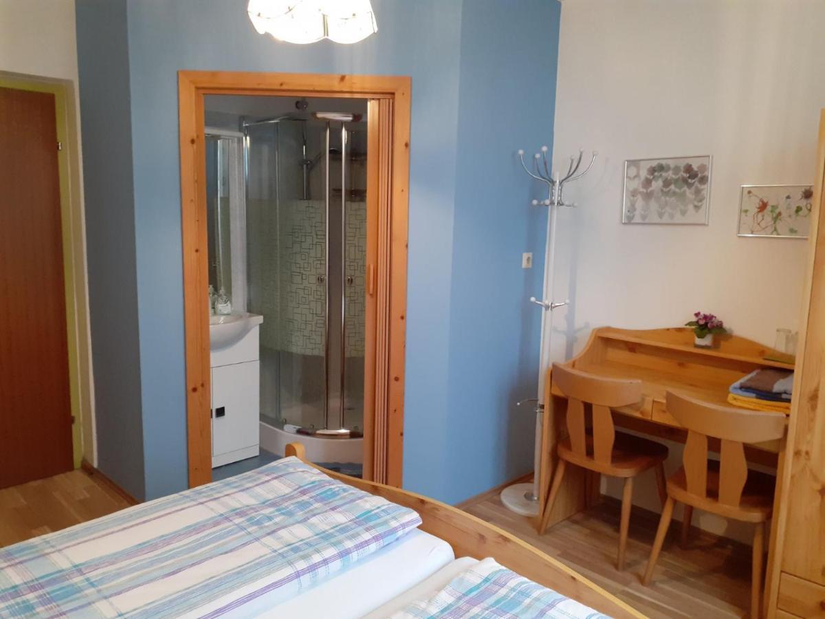 Obstbau Und Gaestezimmer Stani Kitzeck im Sausal Exterior foto